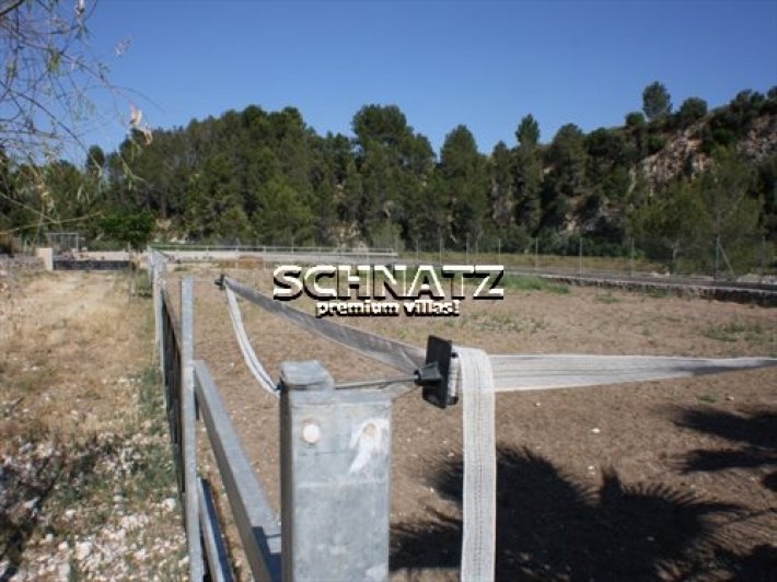 Bonita Finca en venta en Orba