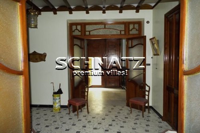 Casa Señorial para reformar en Pego