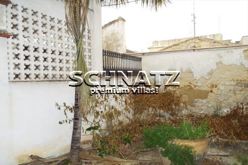 Casa Señorial para reformar en Pego