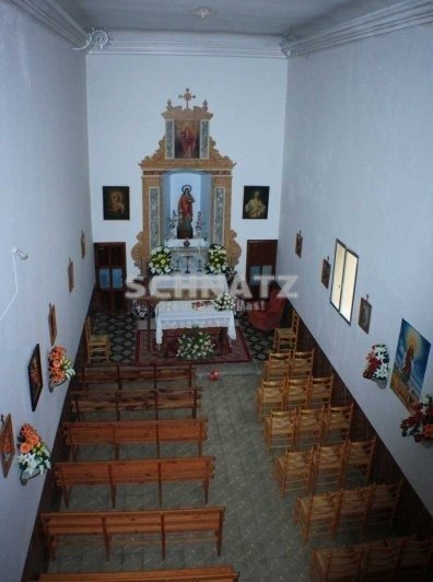 Mansión con capilla privada parcela de 50 hectáreas