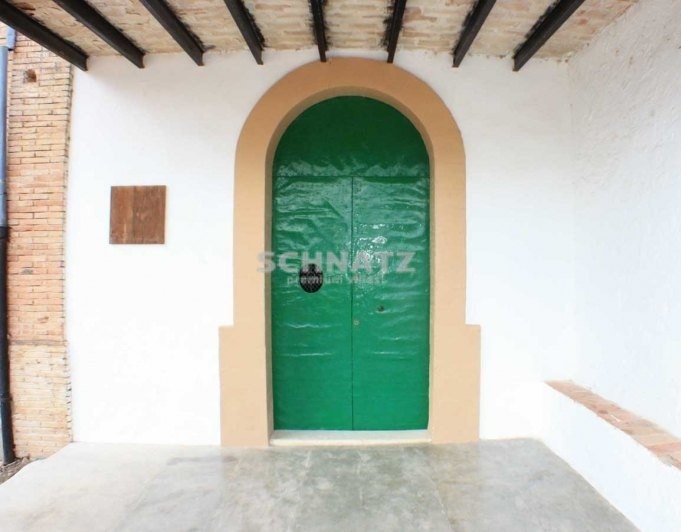 Mansión con capilla privada parcela de 50 hectáreas