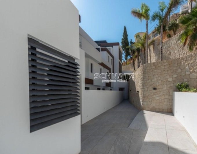 Moderna planta baja en Benidorm