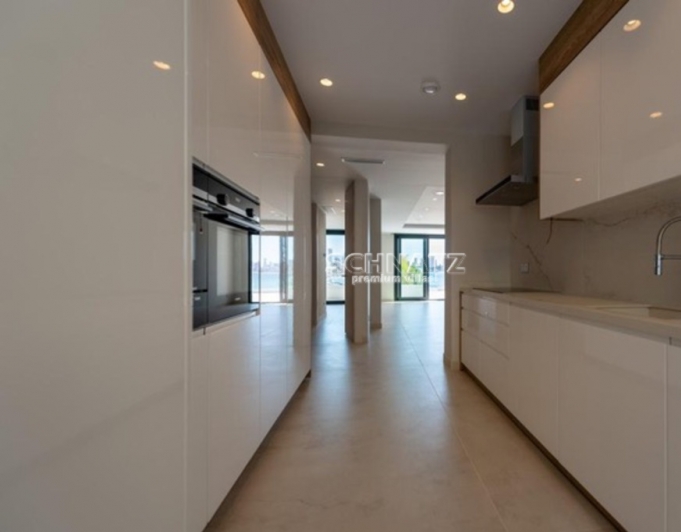 Moderna planta baja en Benidorm