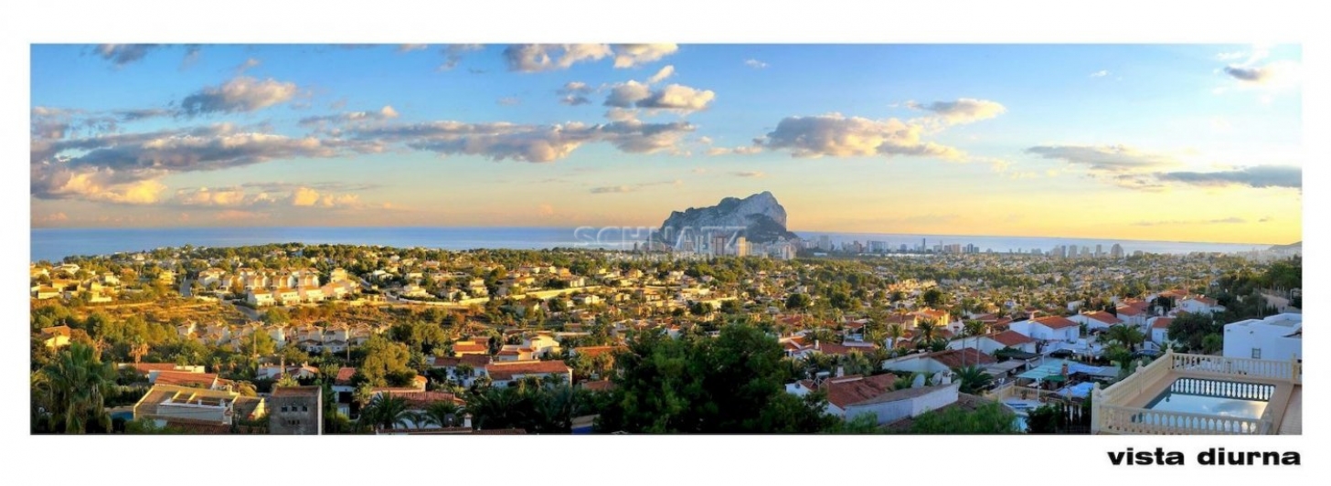 ESPECTACULAR VILLA CON VISTAS PANORAMICAS AL MAR,CALPE Y EL PEÑON D'IFACH