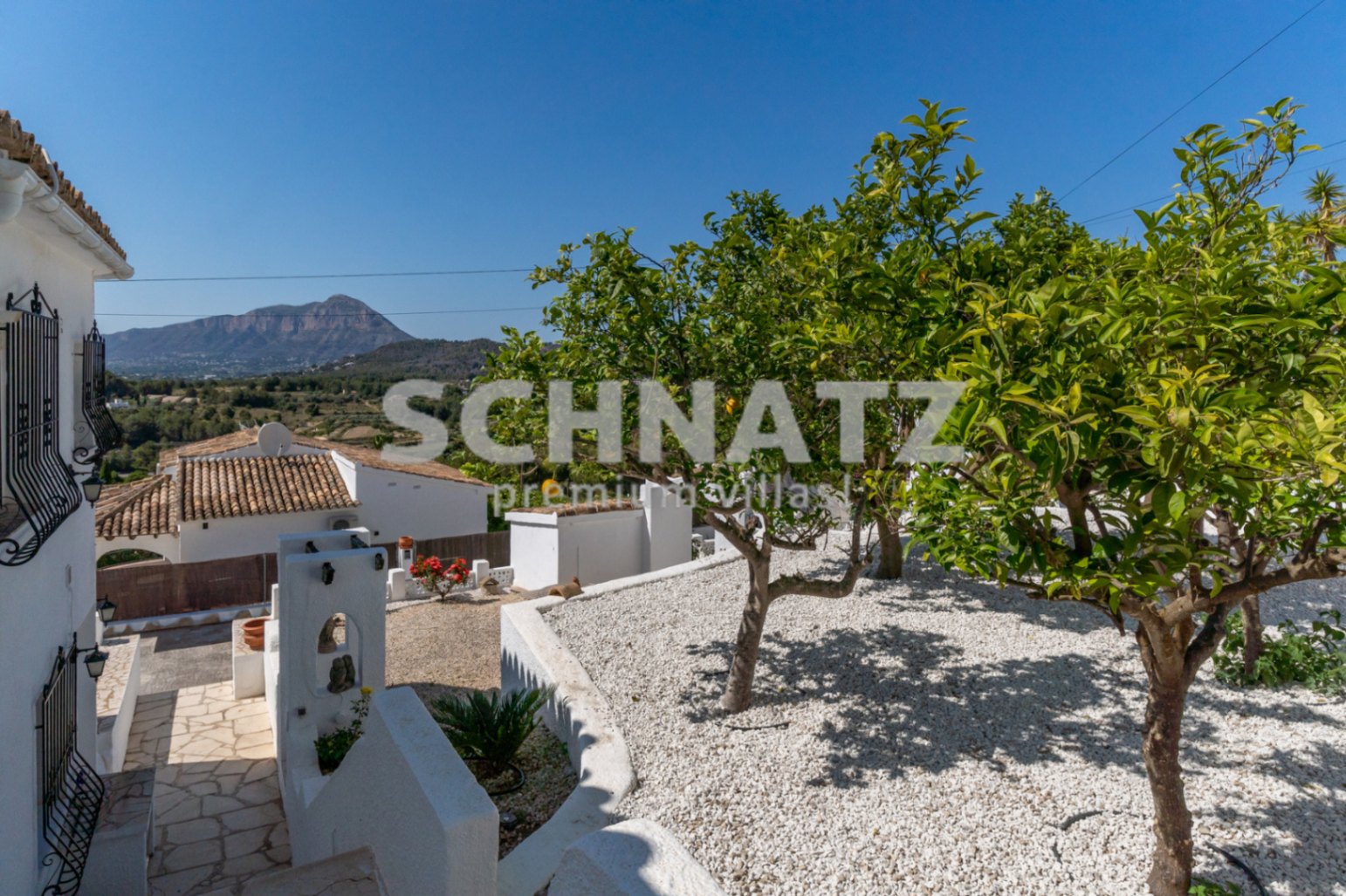 Villa con vistas al mar en venta en Jávea