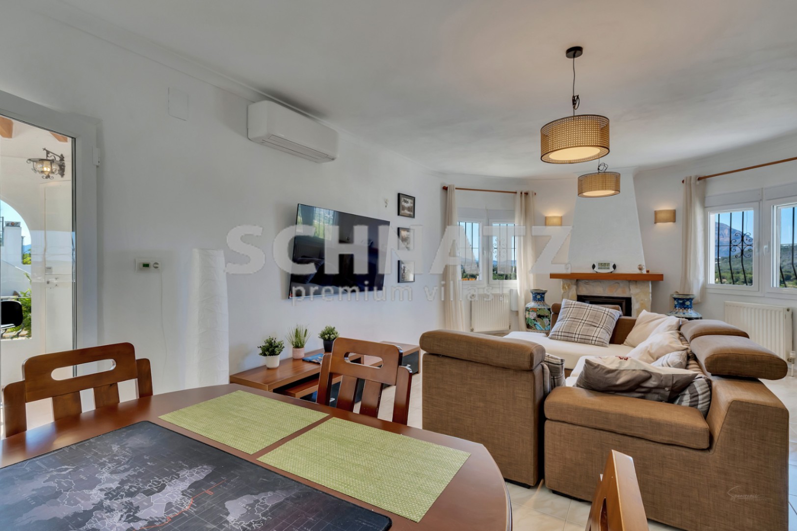 Villa con vistas al mar en venta en Jávea