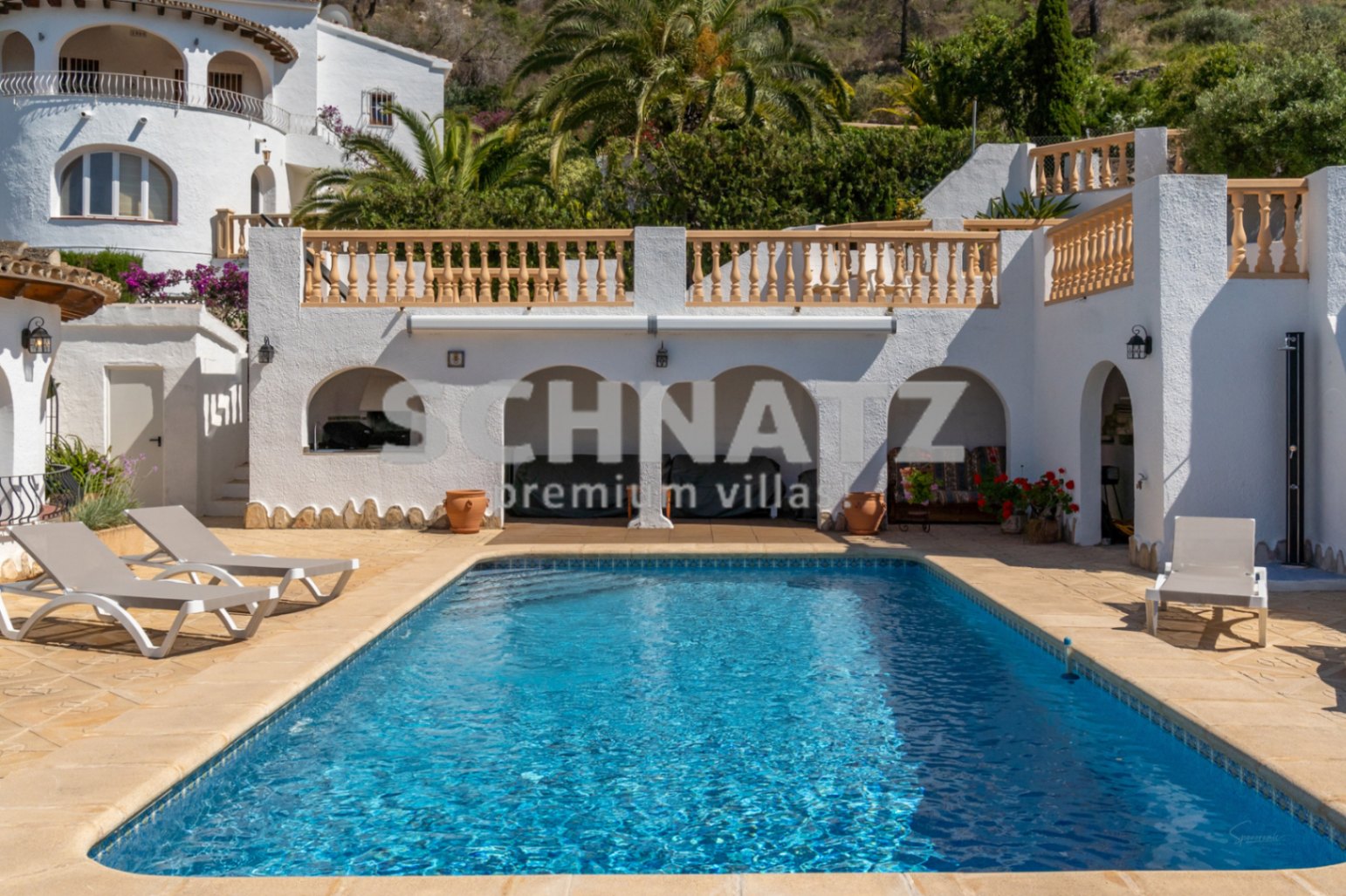 Villa con vistas al mar en venta en Jávea