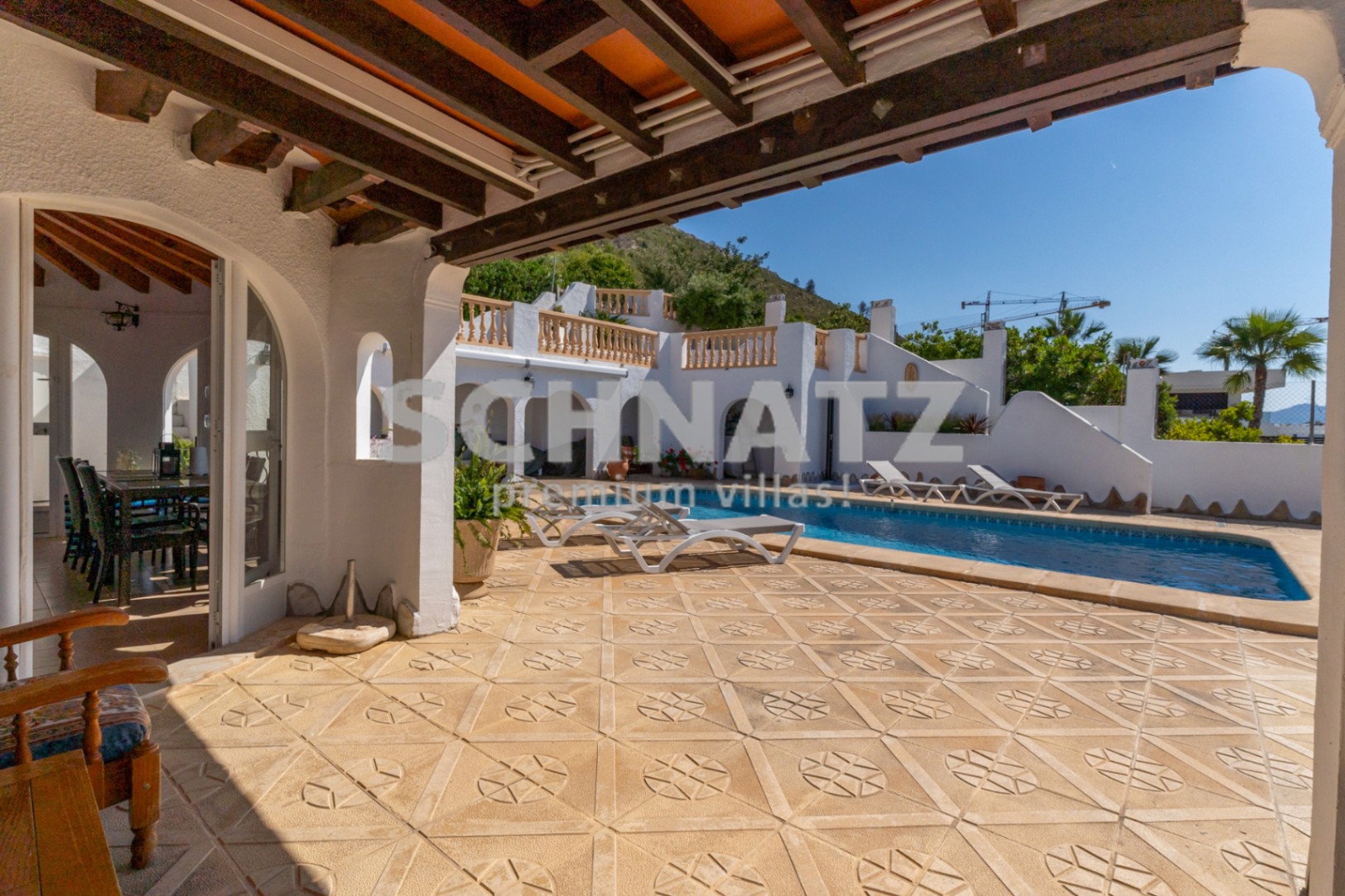 Villa con vistas al mar en venta en Jávea