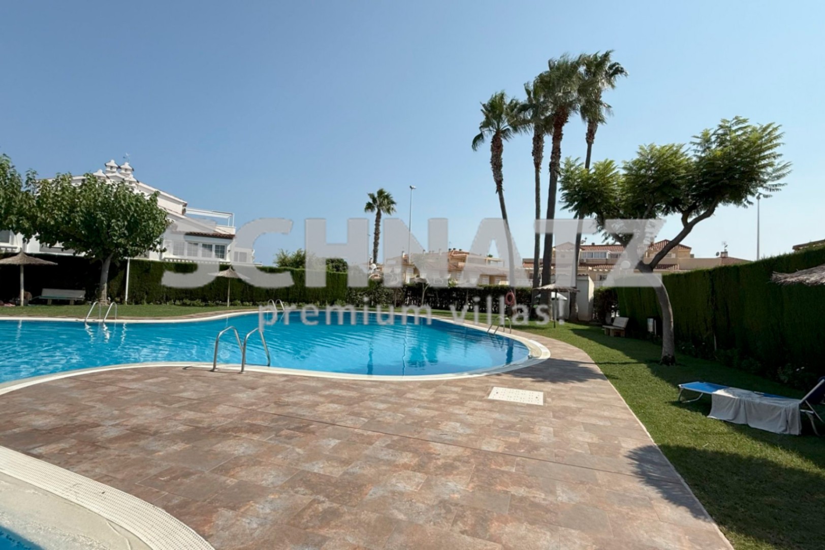 Bungalow en venta en Orihuela Costa, La Zenia