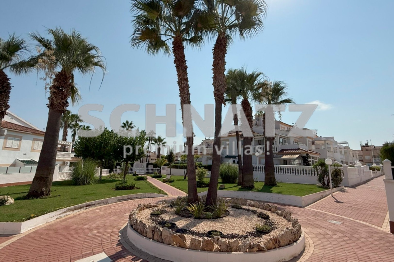 Bungalow en venta en Orihuela Costa, La Zenia