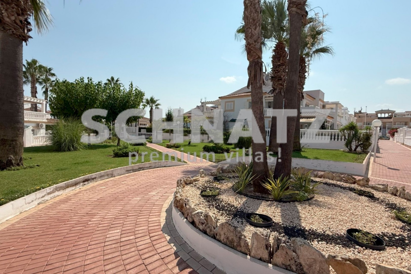 Bungalow en venta en Orihuela Costa, La Zenia