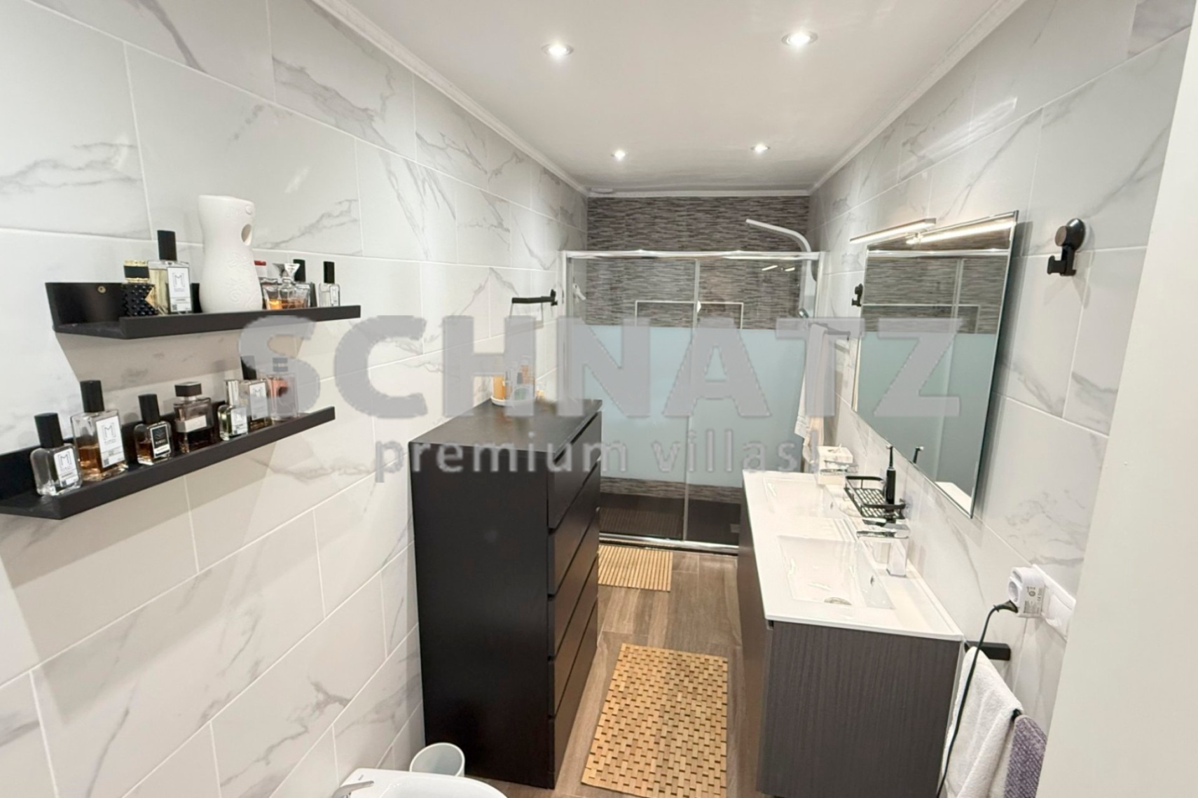 Casa adosada en venta en Orihuela Costa, La Zenia