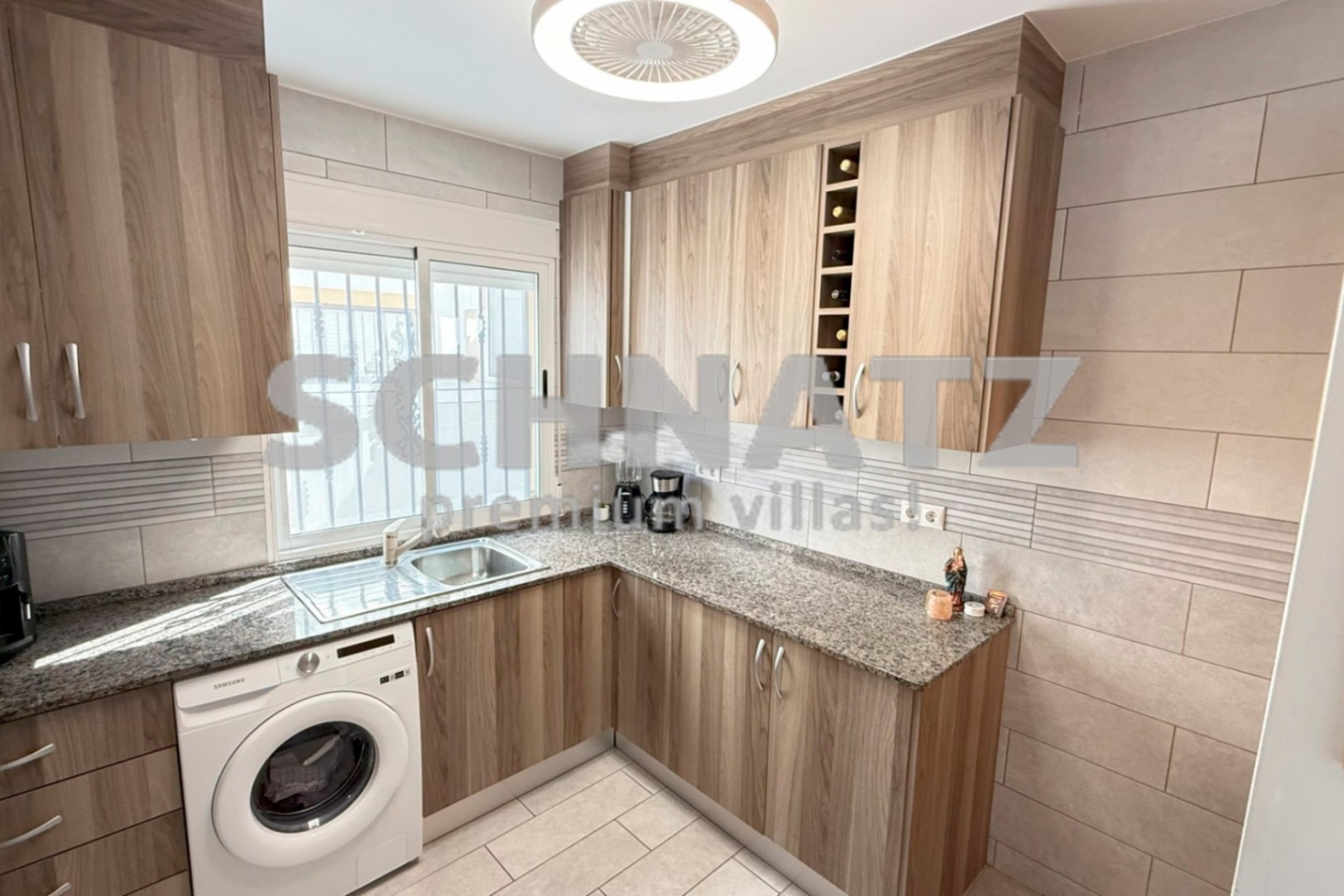 Casa adosada en venta en Orihuela Costa, La Zenia