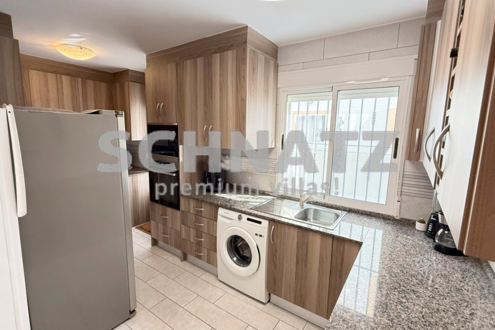 Casa adosada en venta en Orihuela Costa, La Zenia