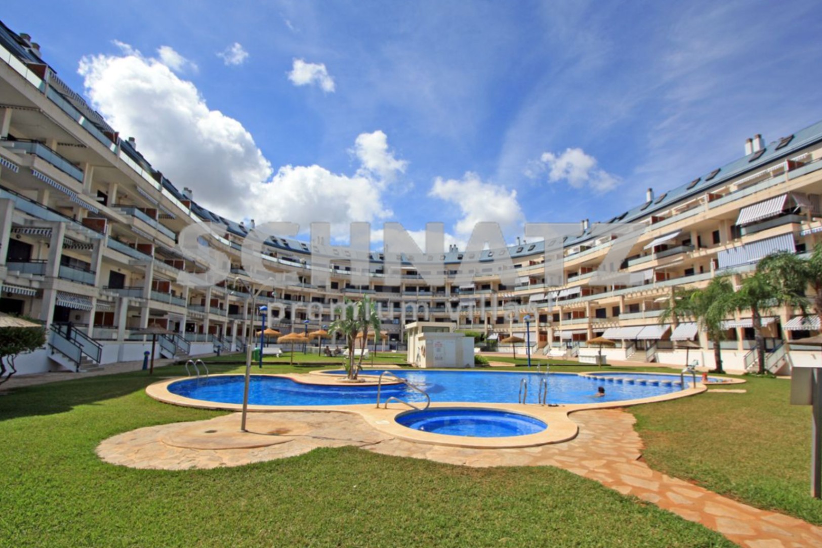 Apartamento con piscina en venta en Dénia, Las Rotas