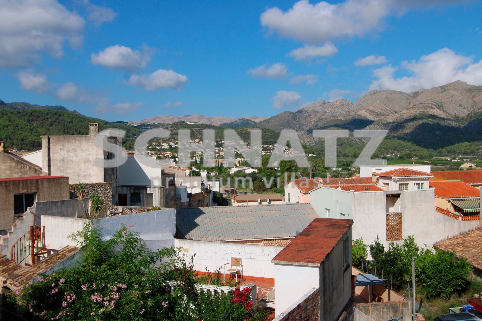 Bonita casa de pueblo en venta en Orba