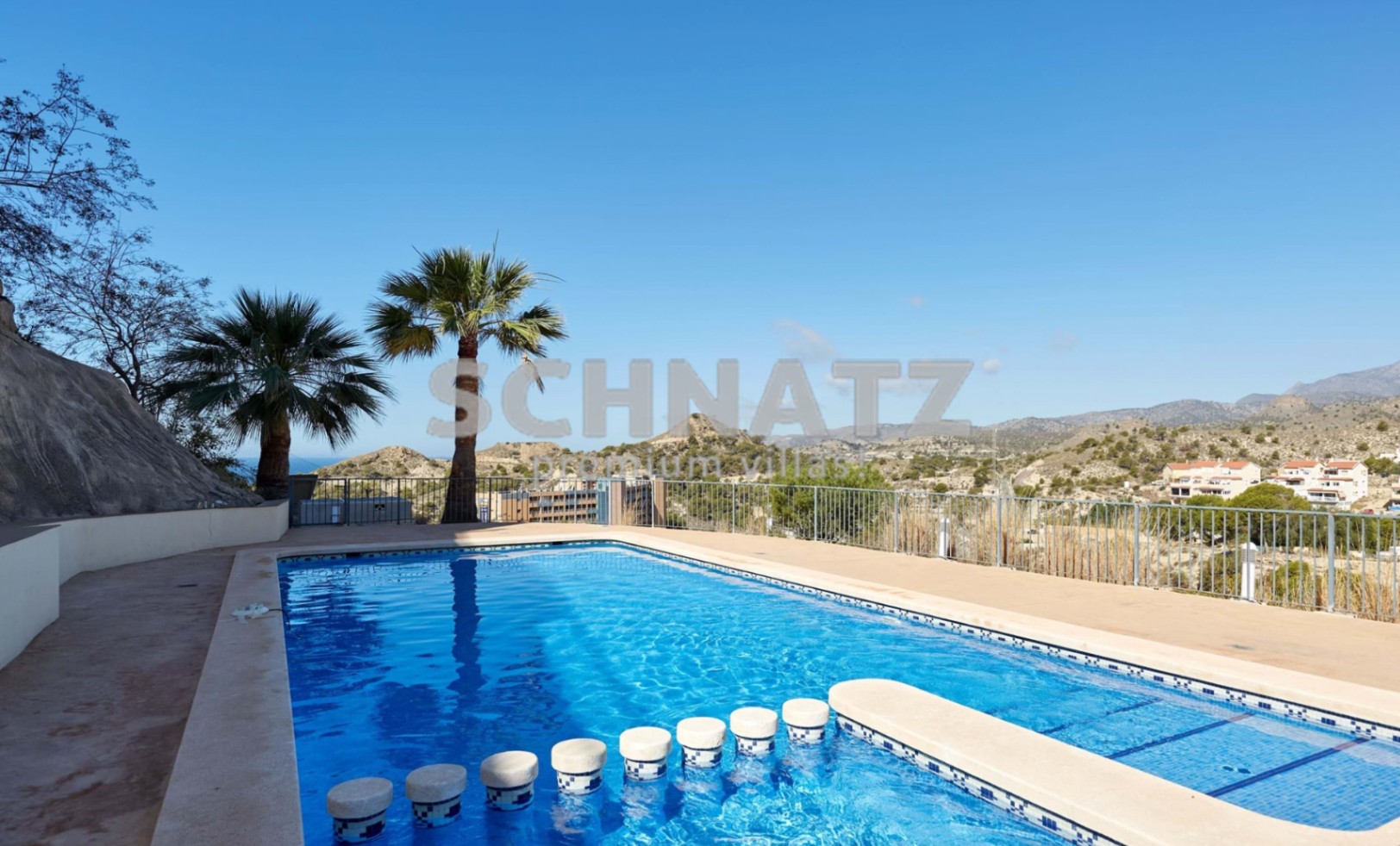 Dúplex con vistas al mar en venta en Villajoyosa