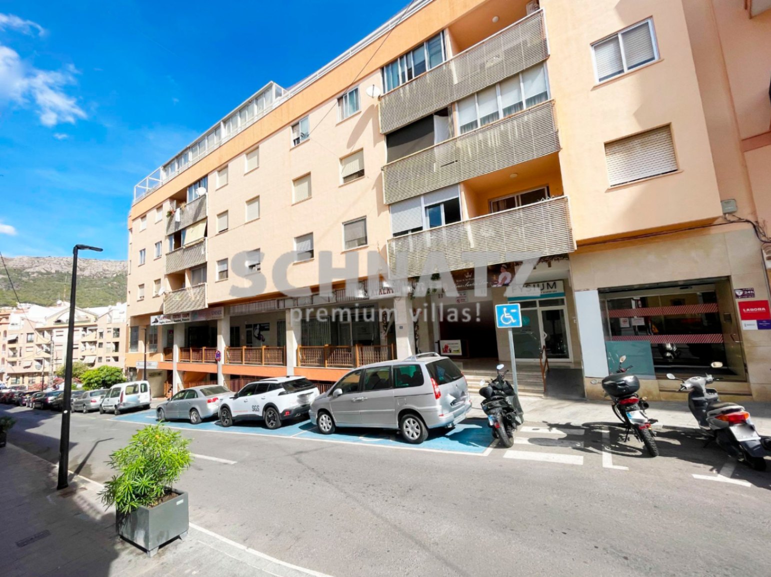 Apartamento reformado en venta en Calpe