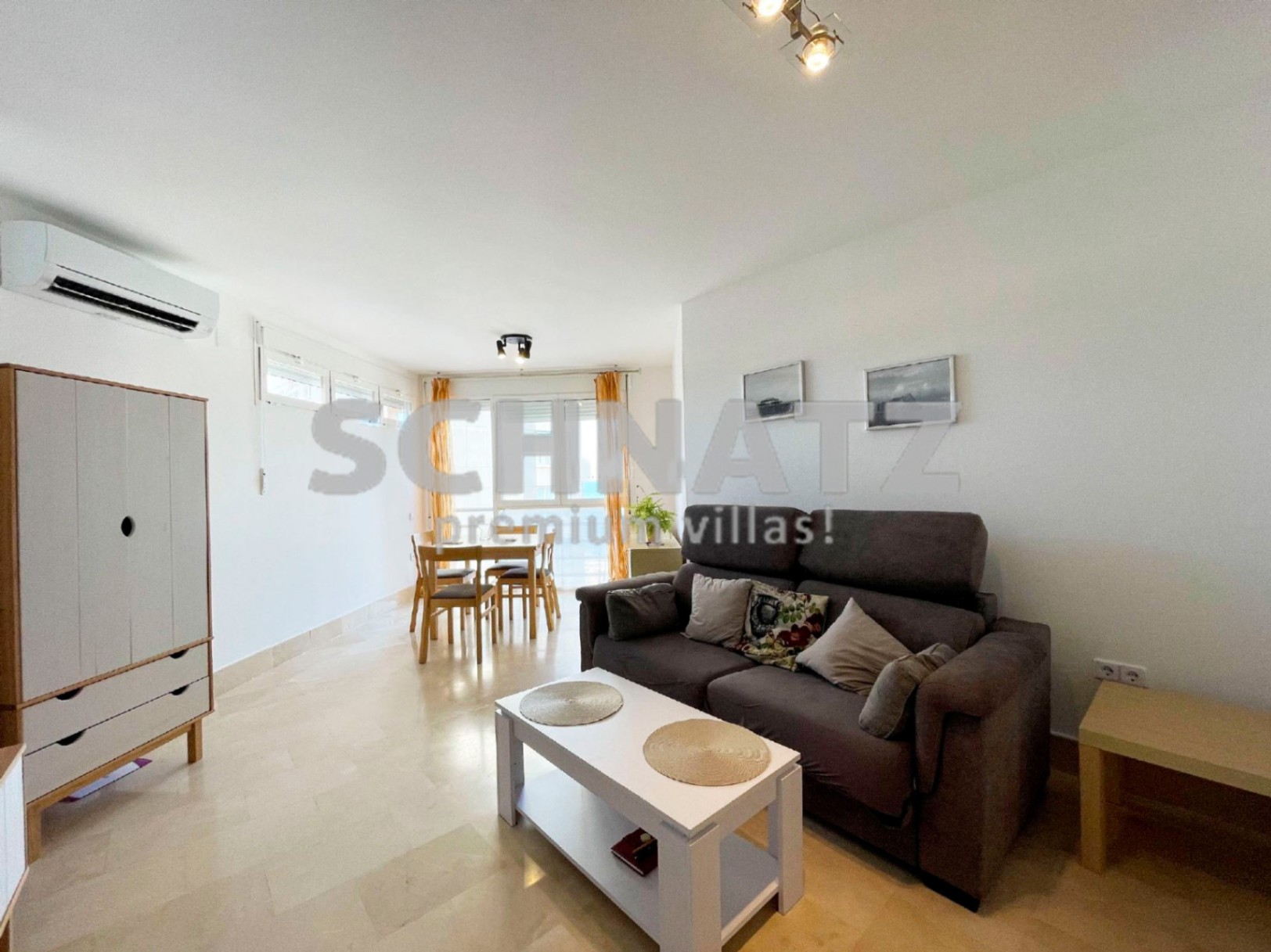 Apartamento en venta en primera línea de playa en Calpe