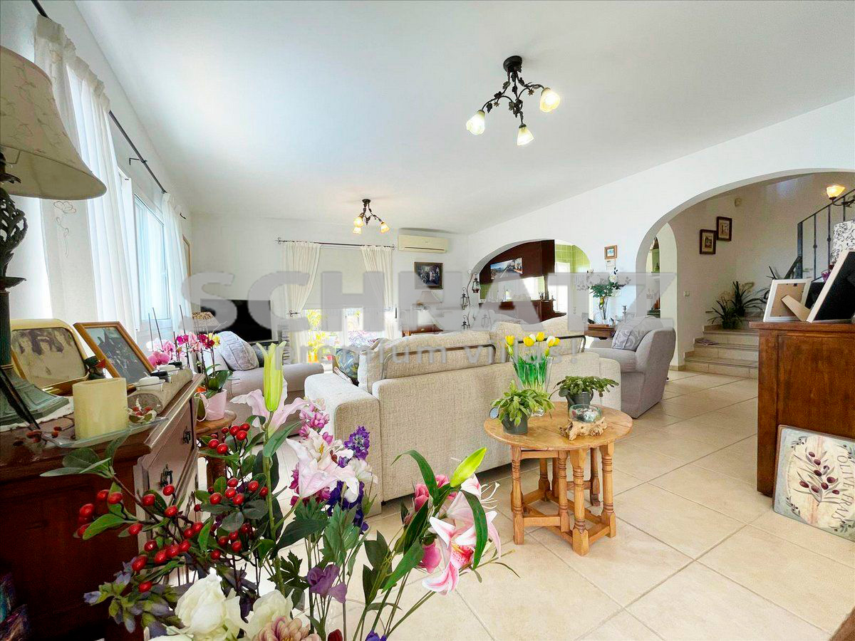 Villa con espectaculares vistas al mar en venta en Calpe