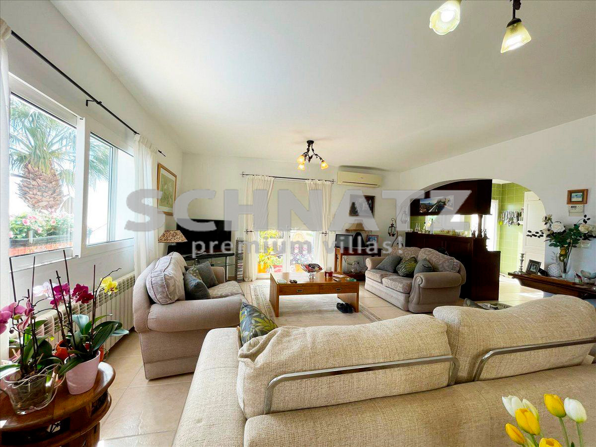 Villa con espectaculares vistas al mar en venta en Calpe
