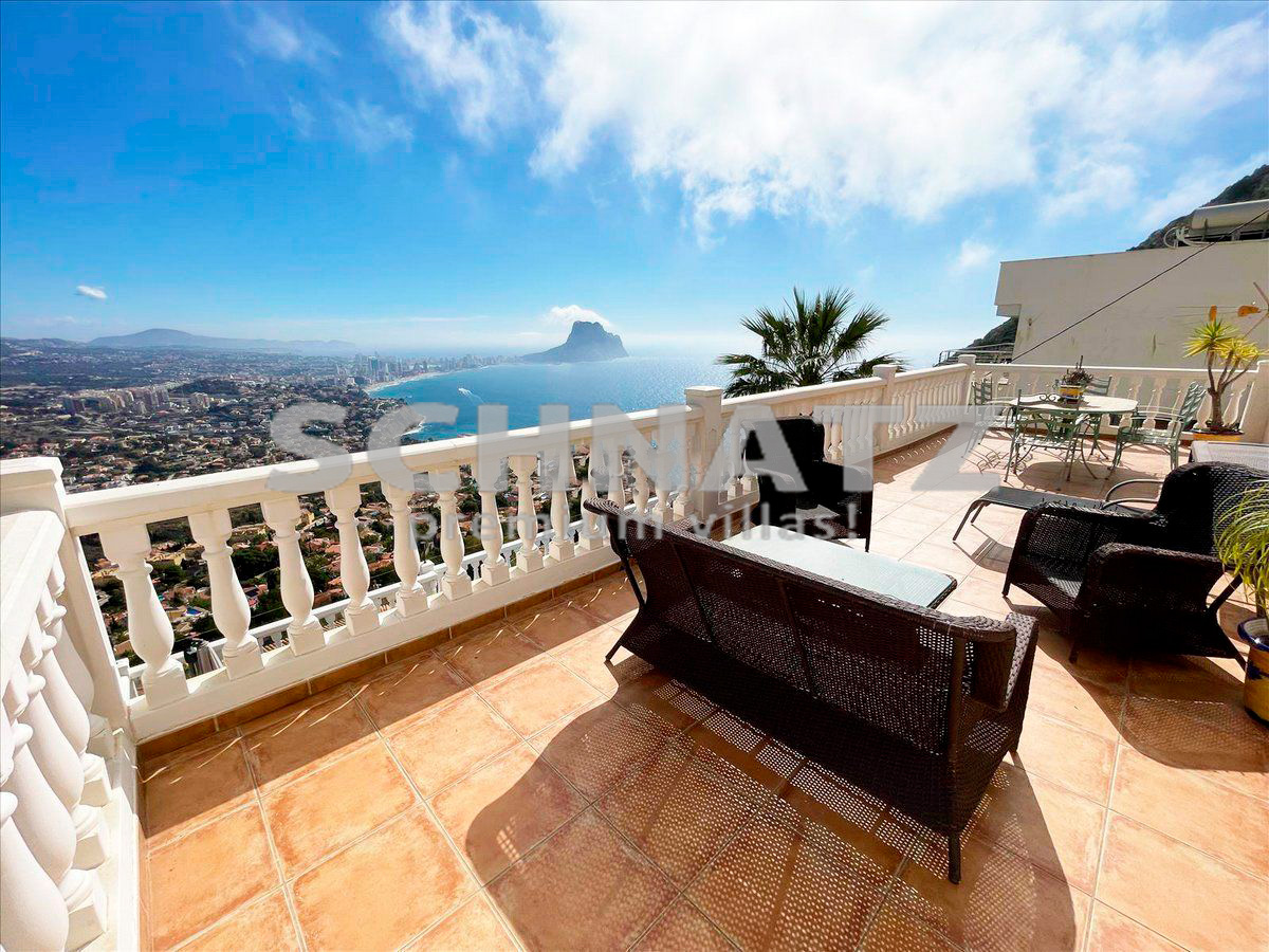 Villa con espectaculares vistas al mar en venta en Calpe