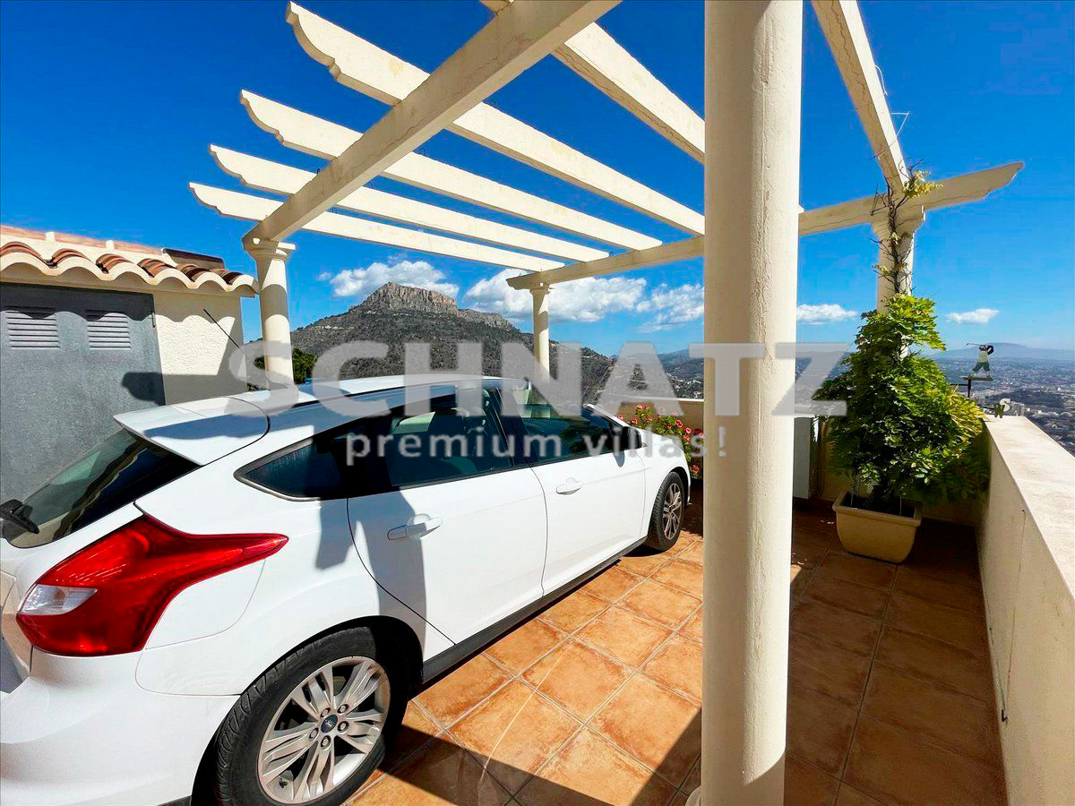 Villa con espectaculares vistas al mar en venta en Calpe
