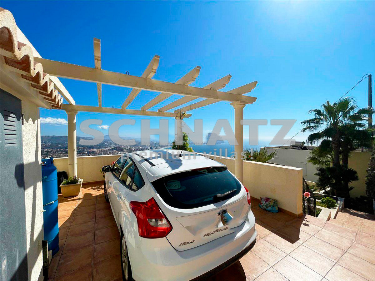 Villa con espectaculares vistas al mar en venta en Calpe