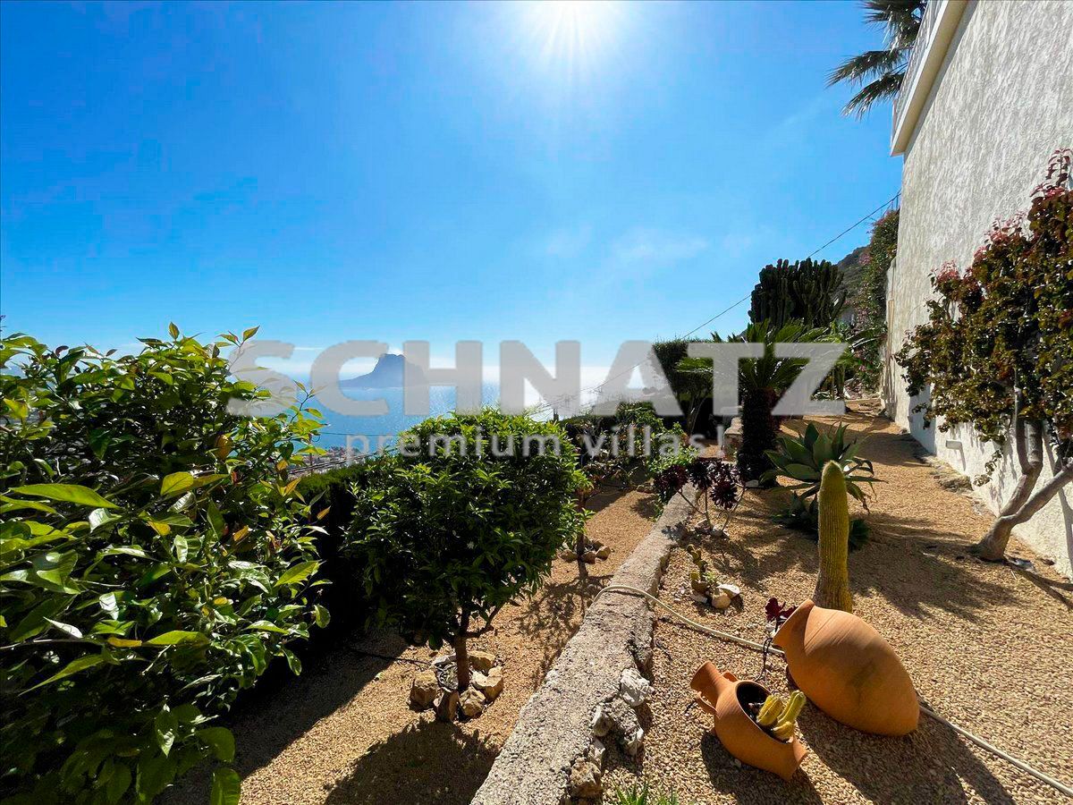 Villa con espectaculares vistas al mar en venta en Calpe