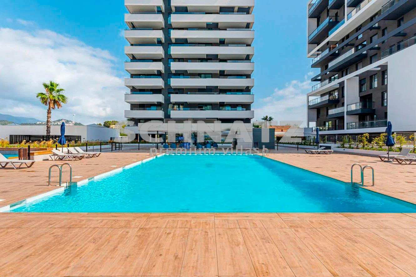 Exclusivo apartamento con vistas al mar en venta en la playa Arenal en Calpe