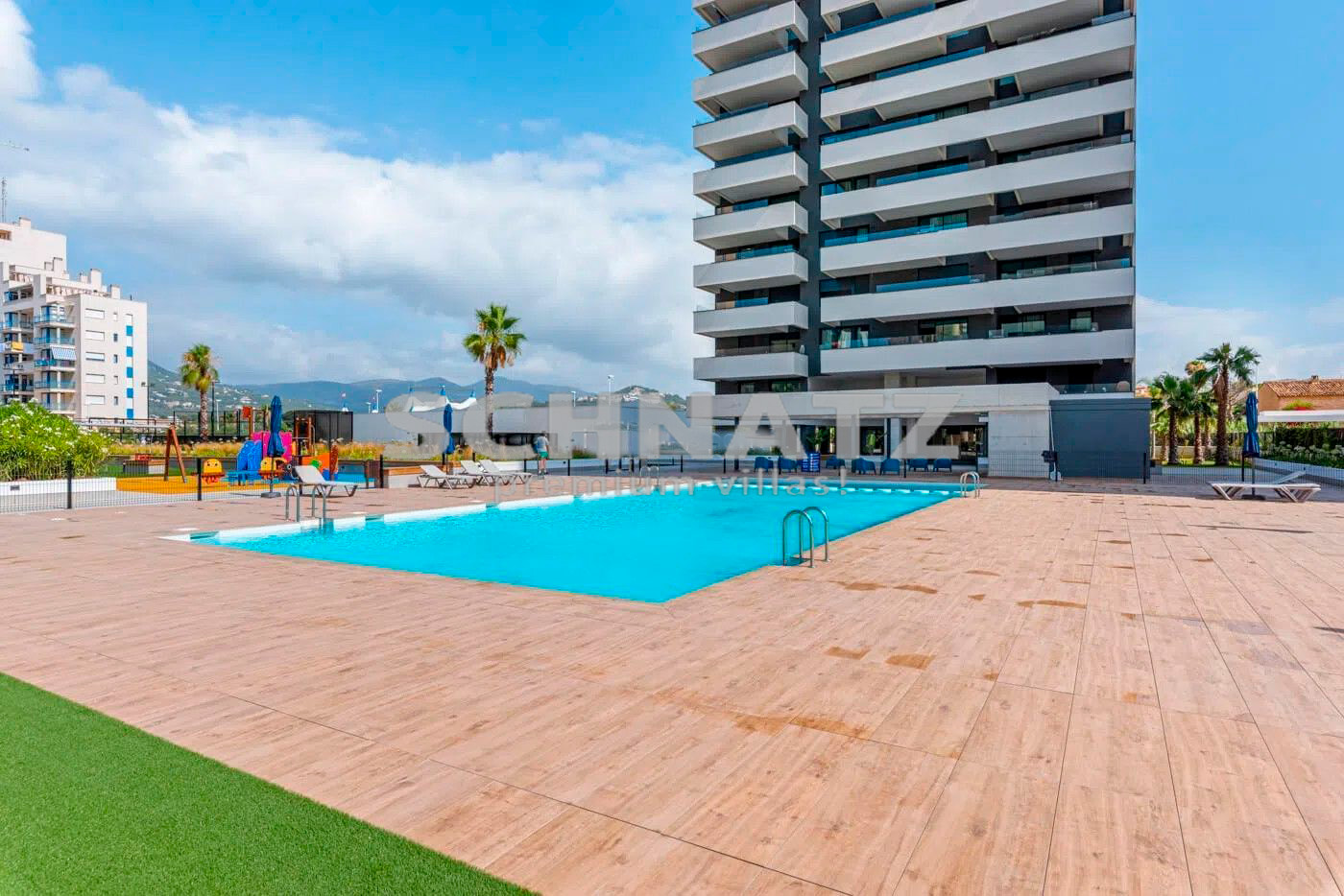 Exclusivo apartamento con vistas al mar en venta en la playa Arenal en Calpe