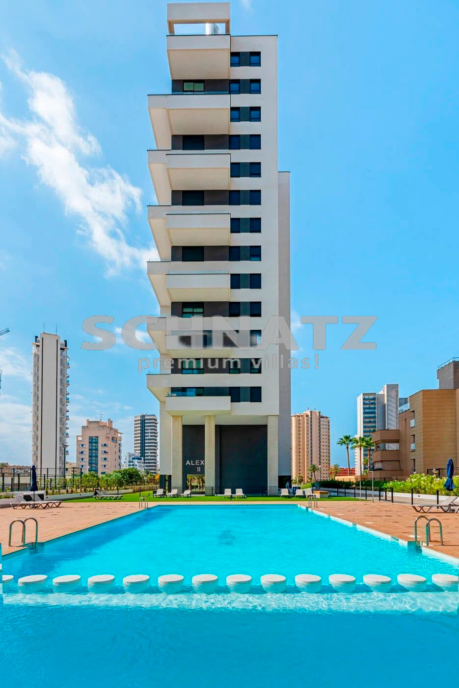 Exclusivo apartamento con vistas al mar en venta en la playa Arenal en Calpe