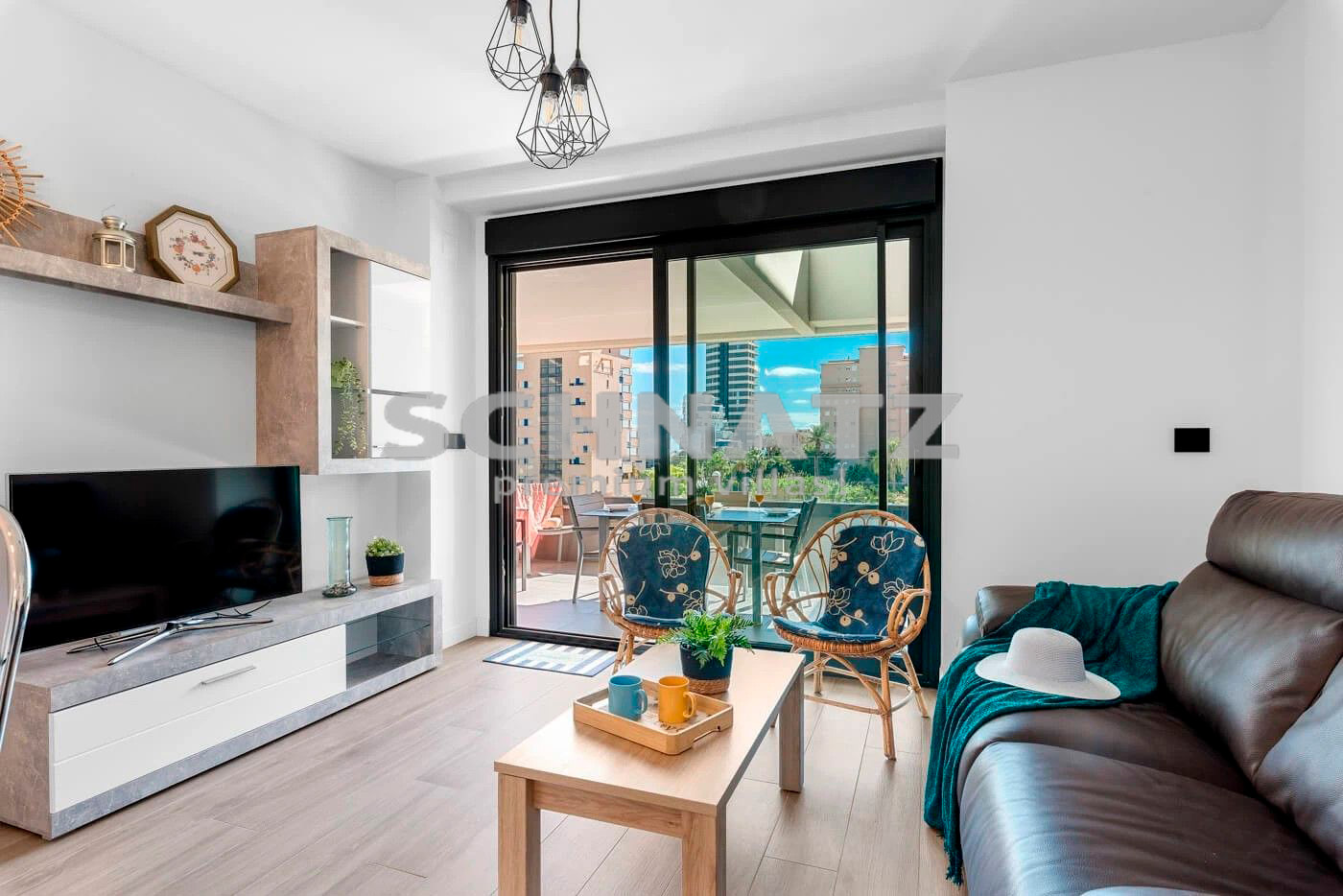 Exclusivo apartamento con vistas al mar en venta en la playa Arenal en Calpe