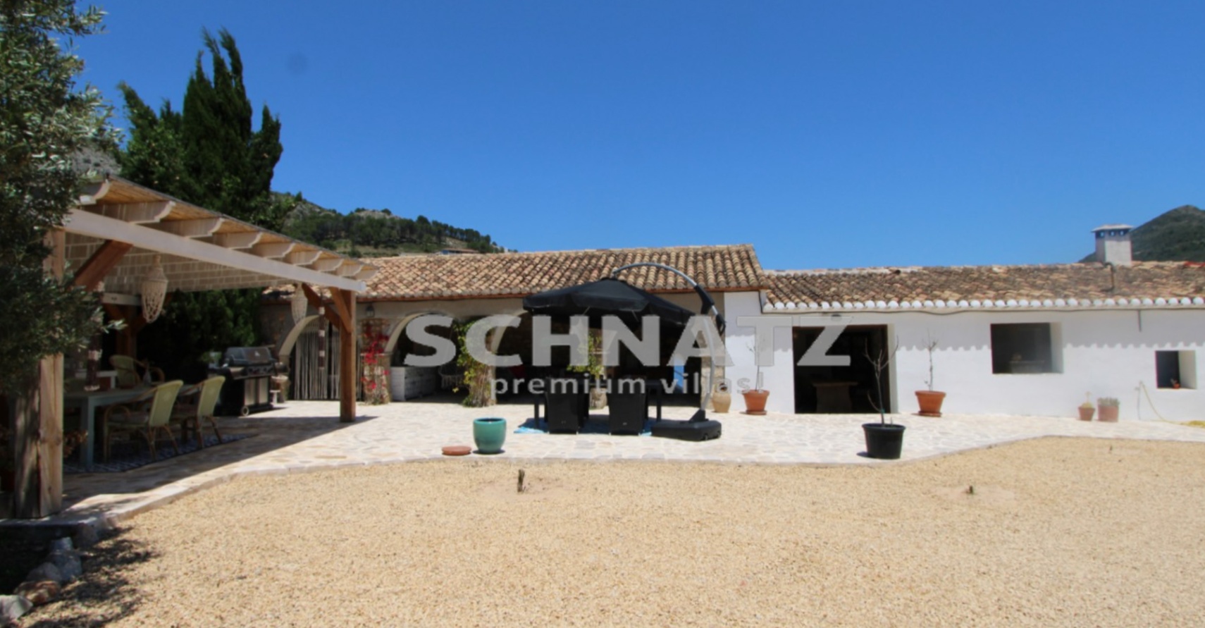 Preciosa finca en venta en Alcalalí