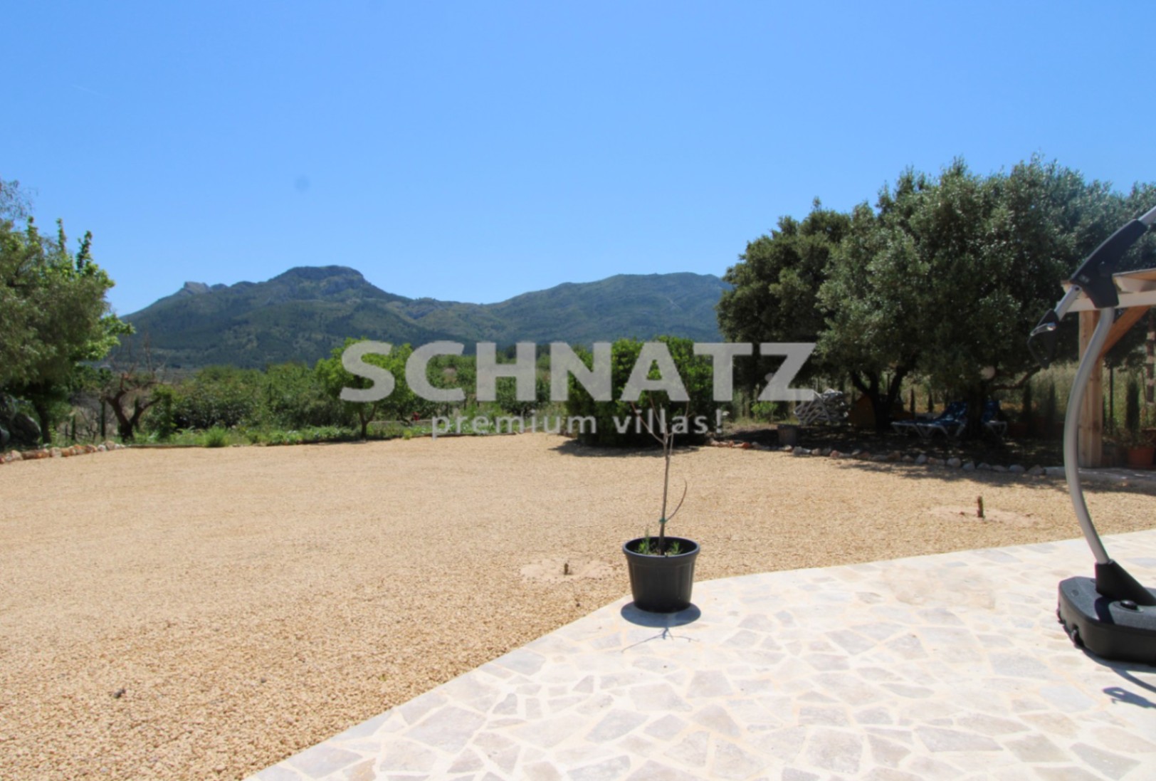 Preciosa finca en venta en Alcalalí