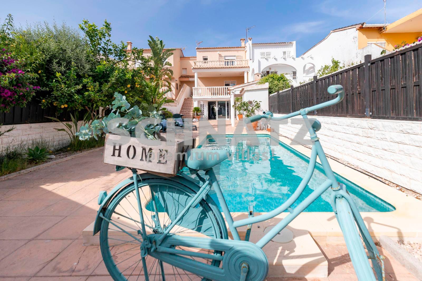 Casa adosada en venta en Oliva