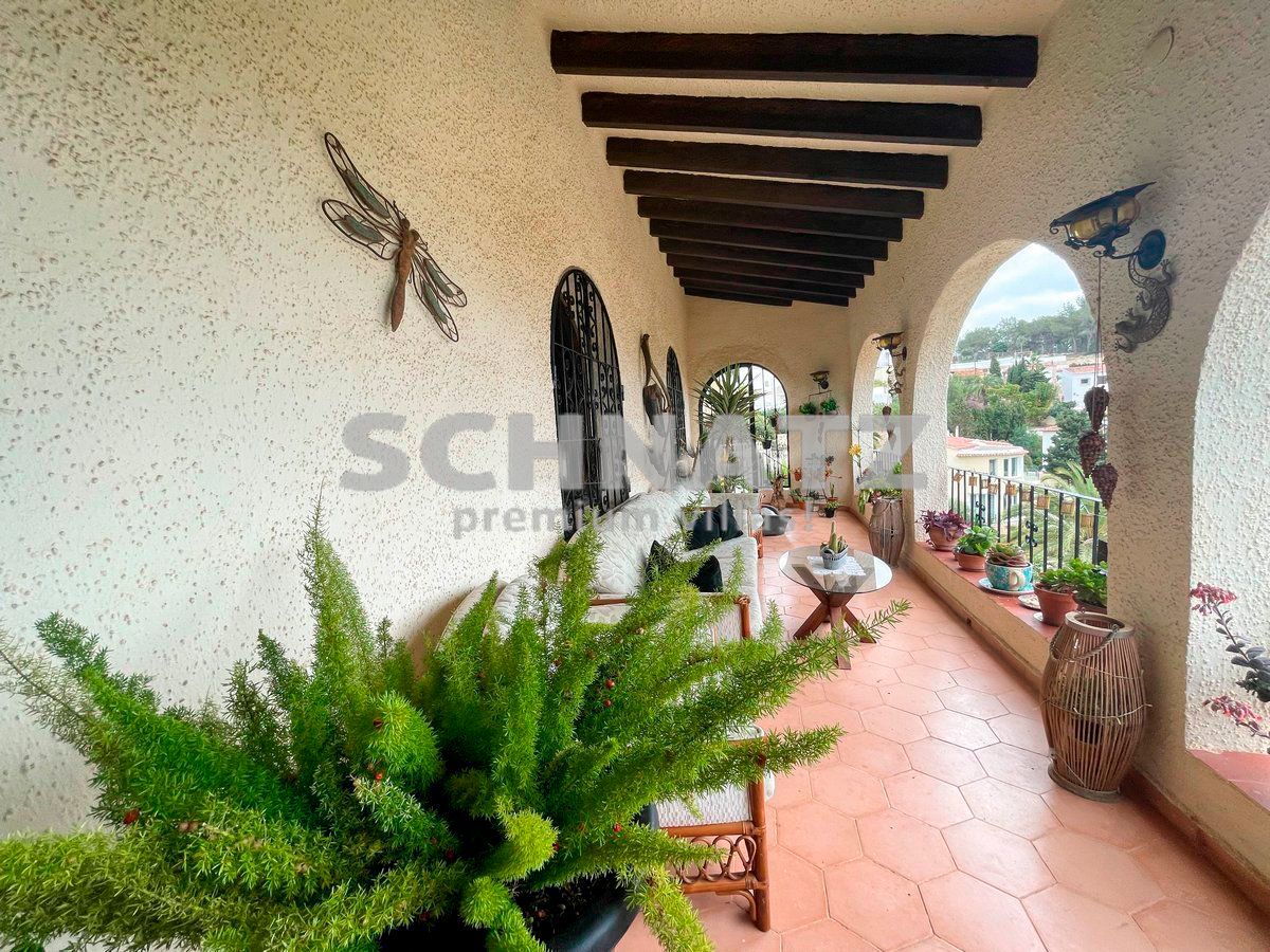 Villa con vistas al mar en venta en Benissa