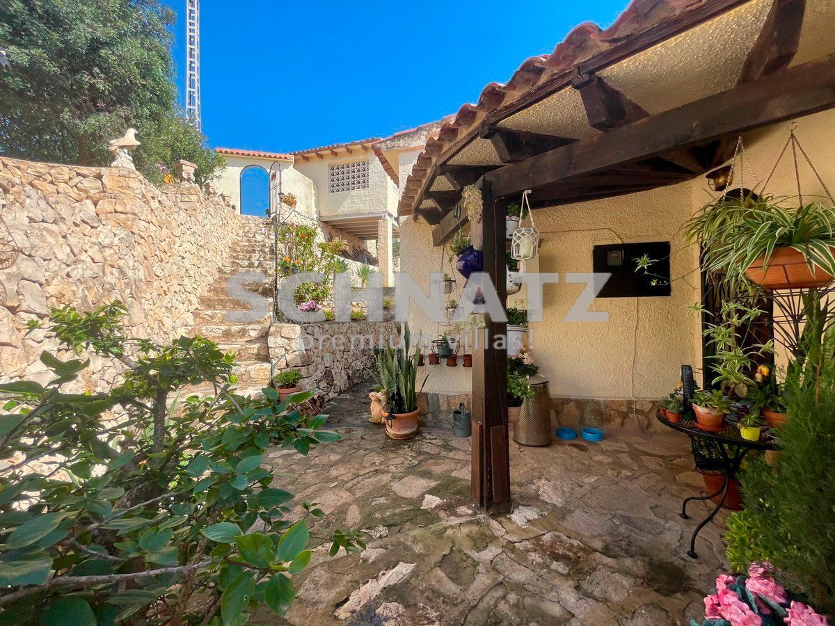 Villa con vistas al mar en venta en Benissa