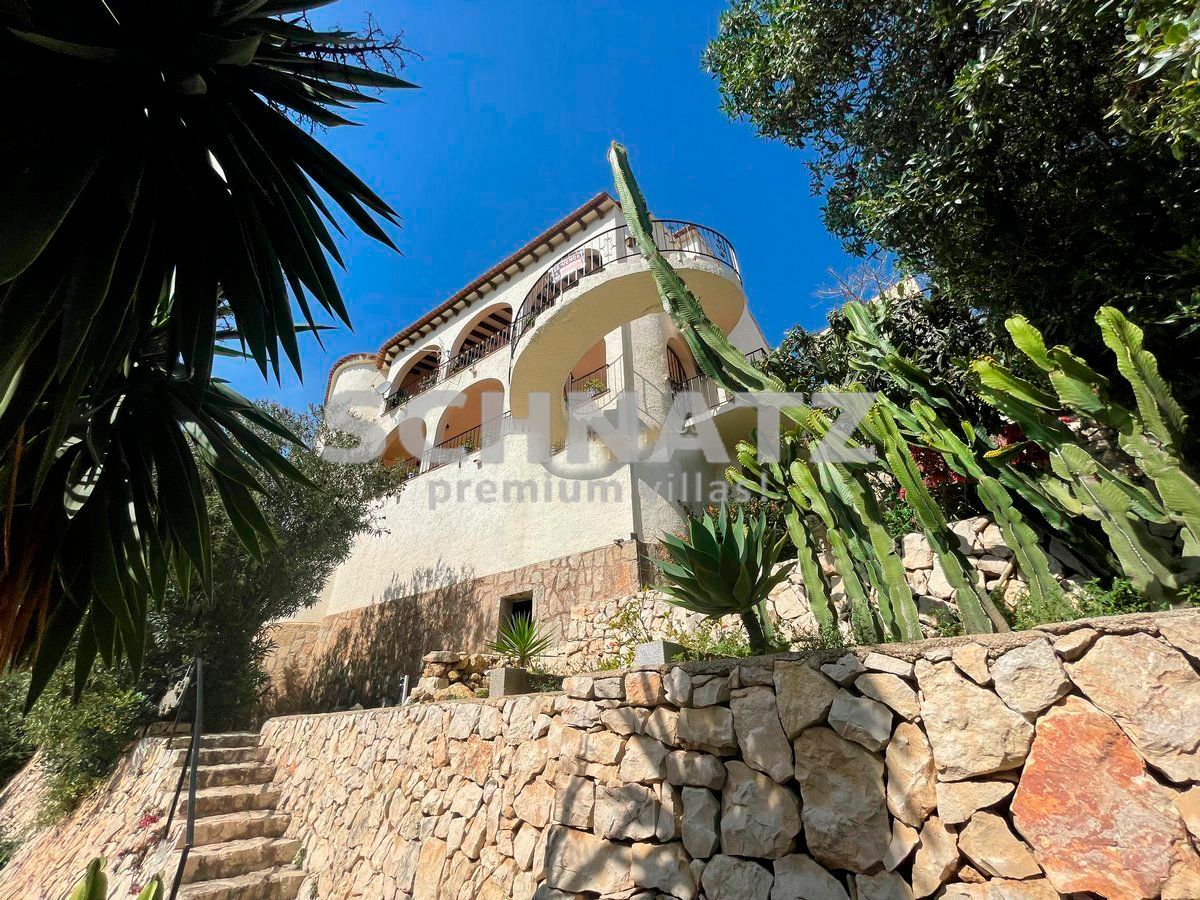 Villa con vistas al mar en venta en Benissa