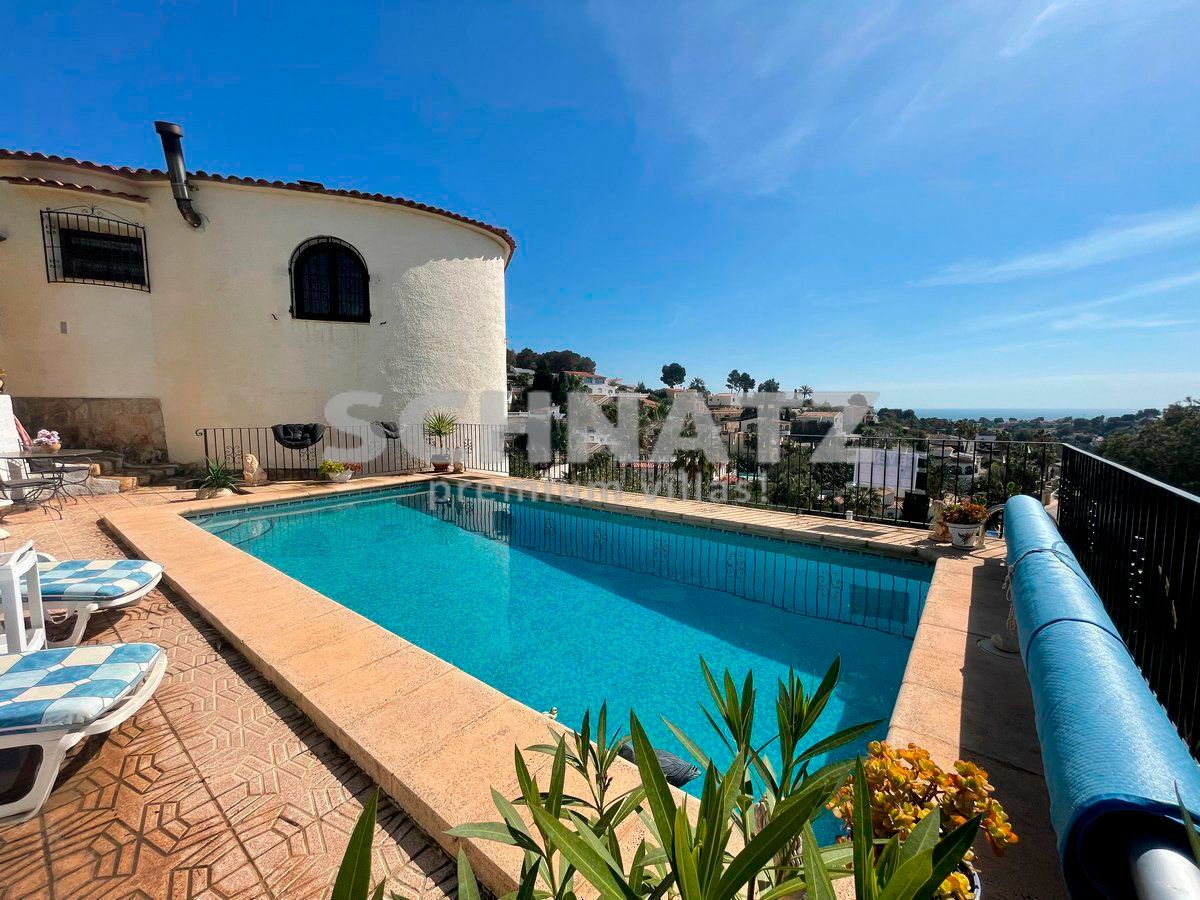 Villa con vistas al mar en venta en Benissa