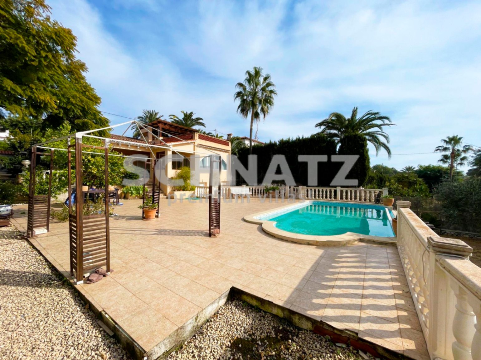 Villa con vistas al mar en venta en Benissa