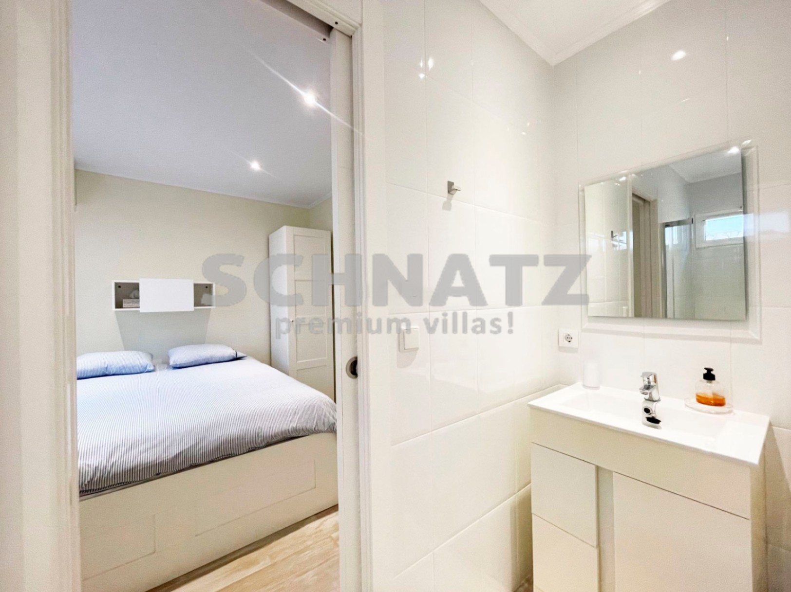 Preciosa villa con vistas panorámicas al mar y al Peñón en venta en Calpe