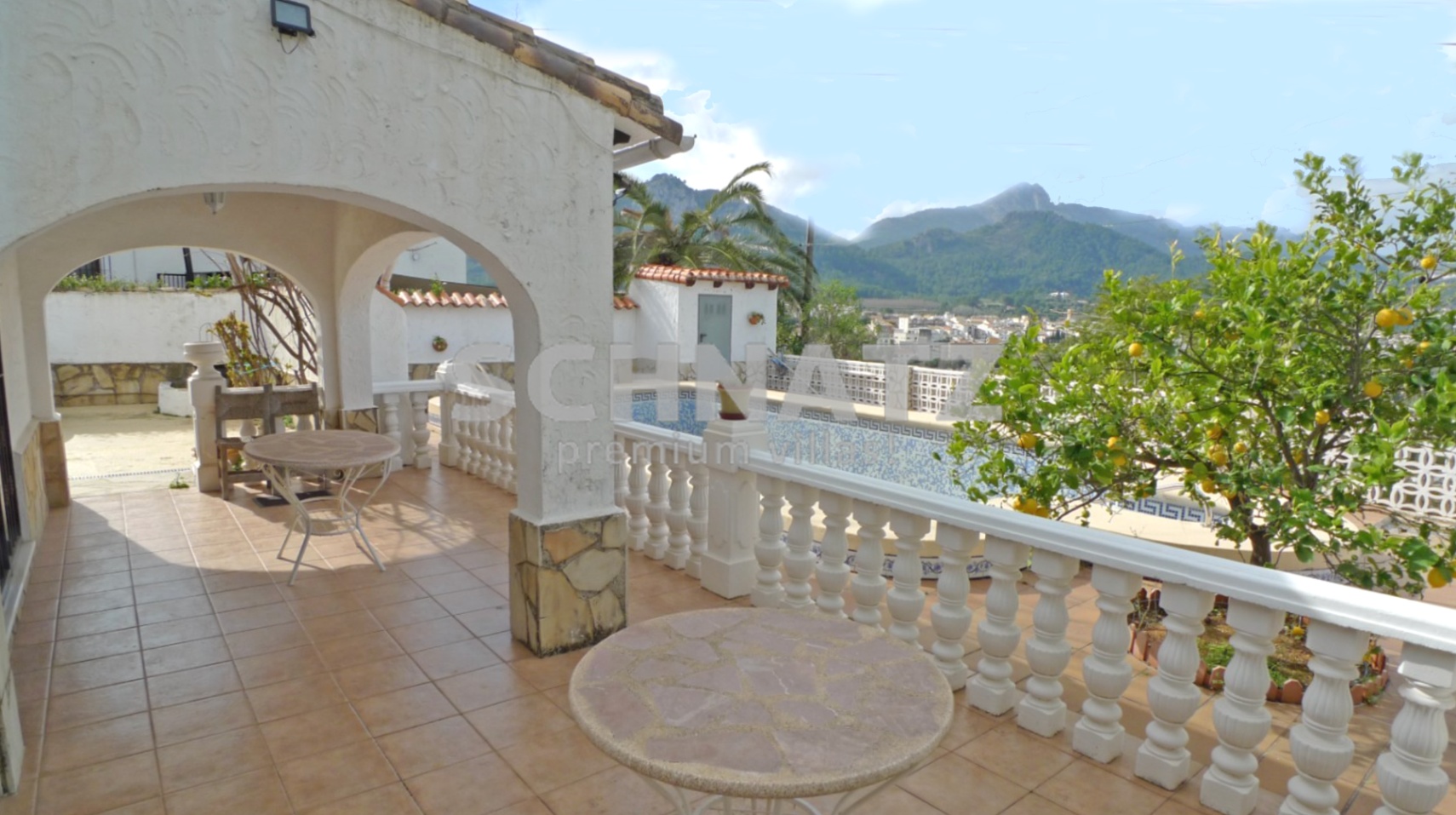 Villa en venta en Orba