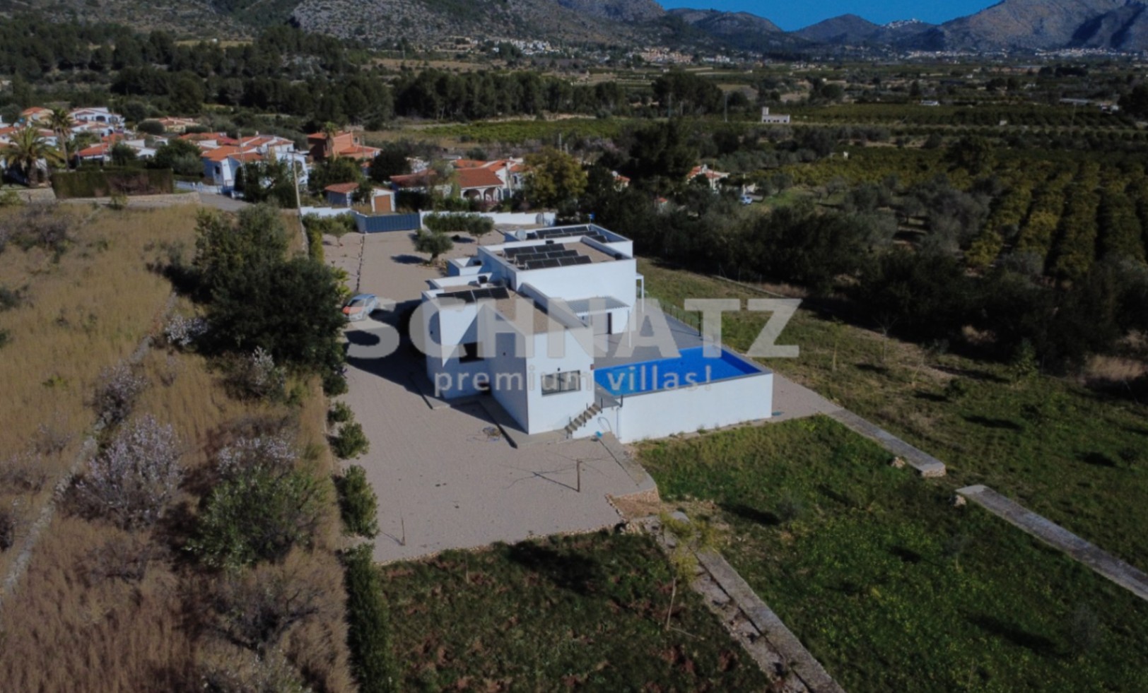Exclusiva villa con vistas al mar en venta en Orba