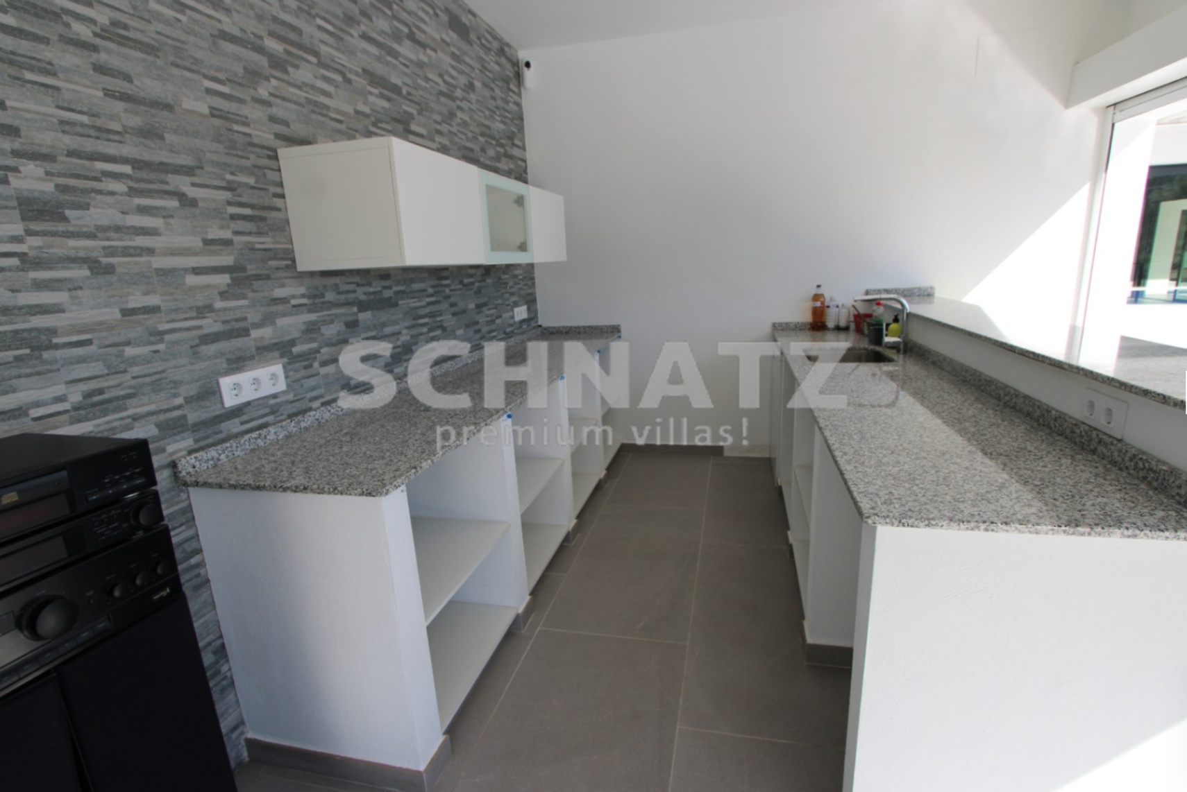 Exclusiva villa con vistas al mar en venta en Orba