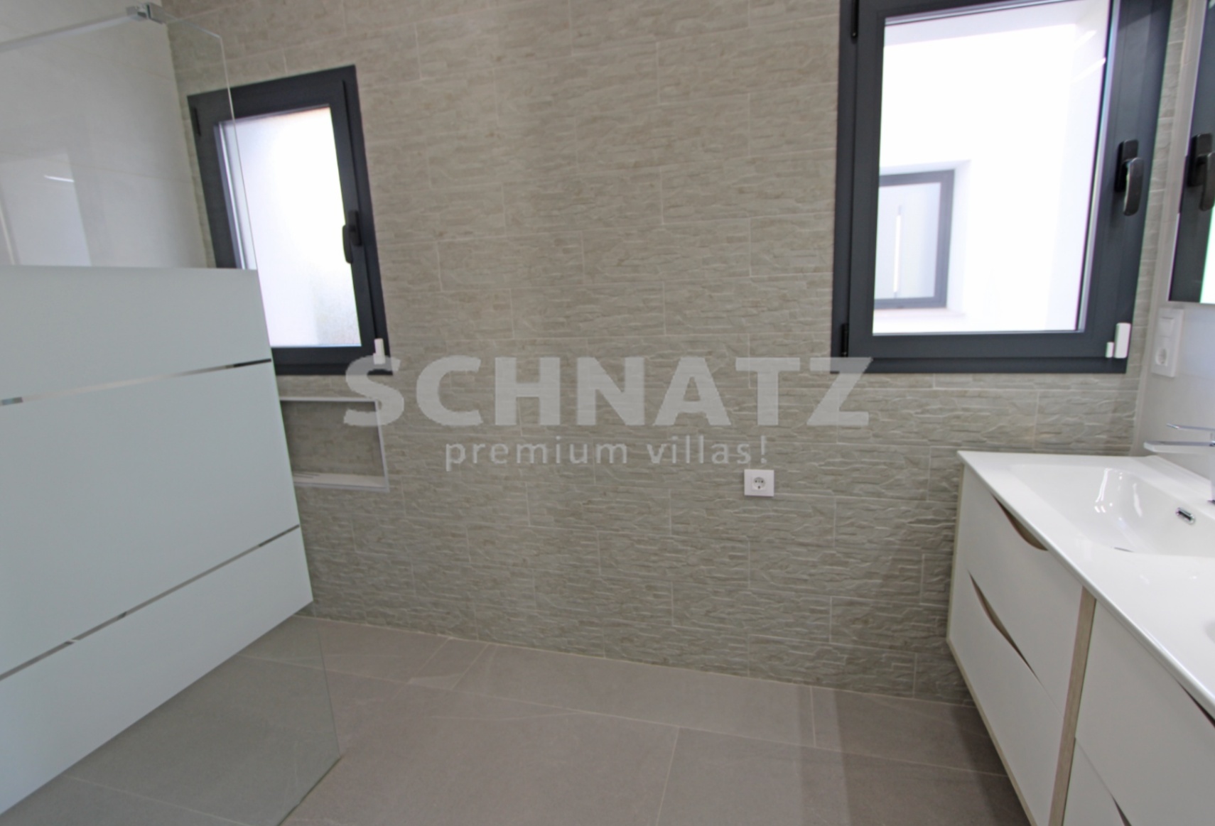 Exclusiva villa con vistas al mar en venta en Orba