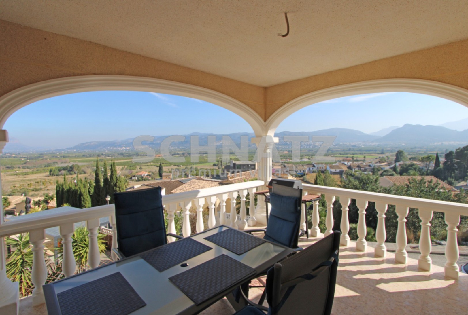 Villa en venta en Tormos