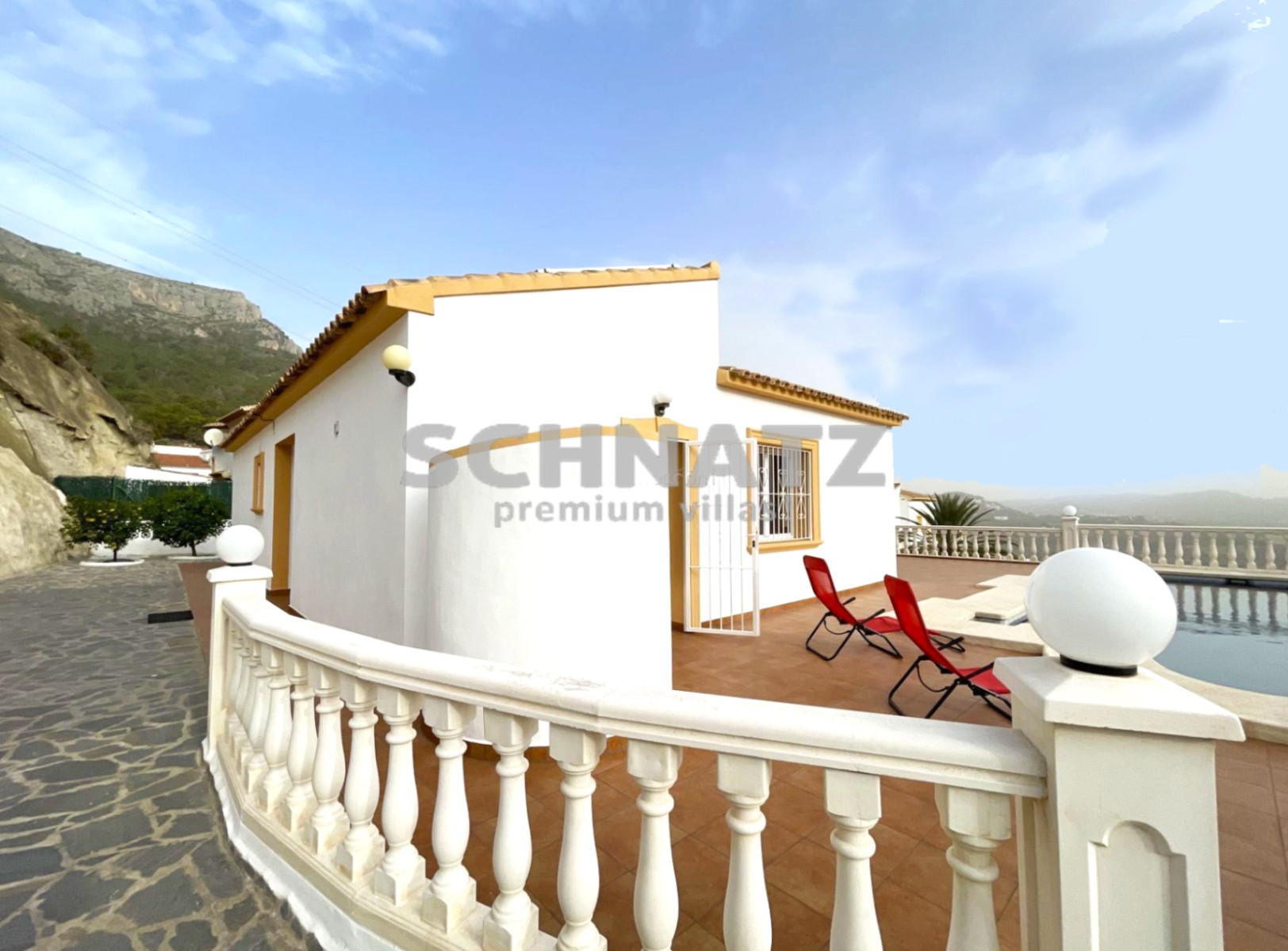 Villa con vistas al mar en venta en Calpe