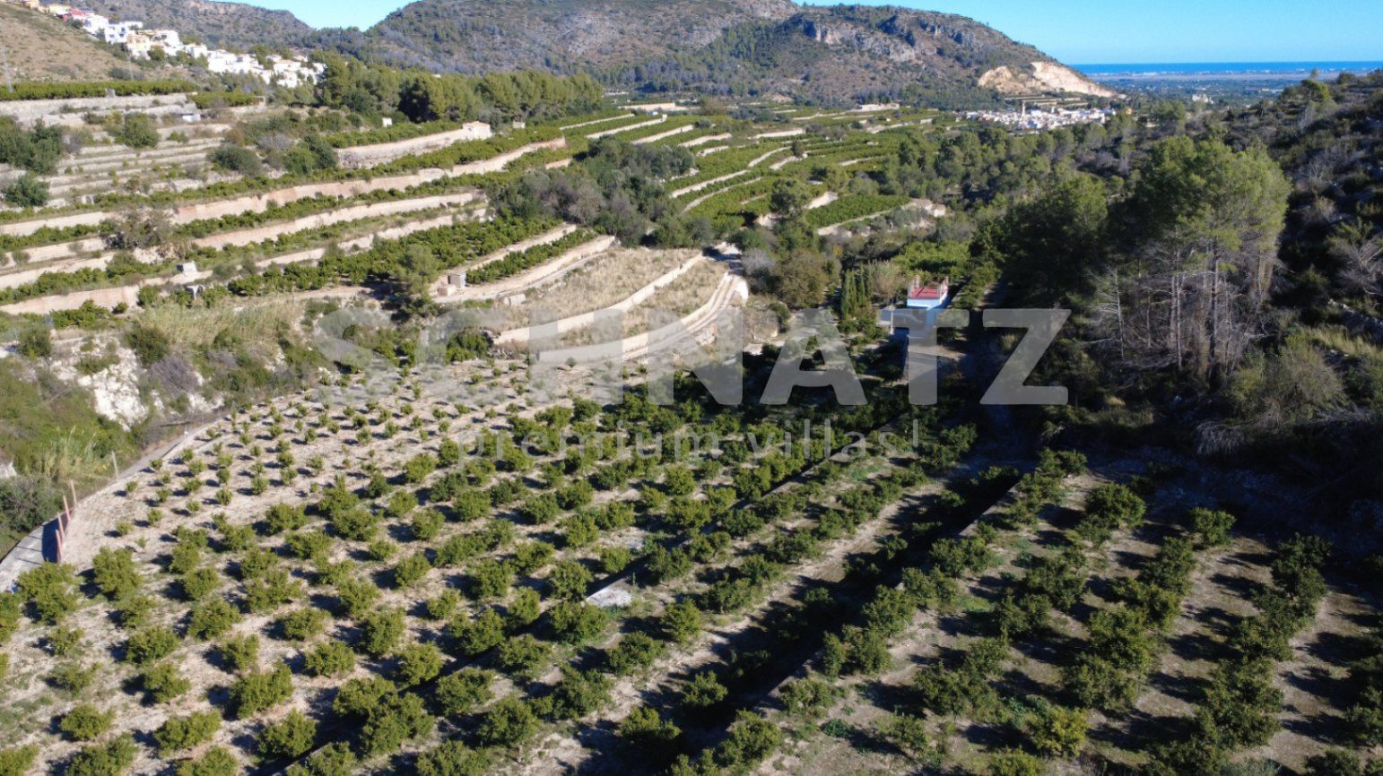 Amplia parcela de 29.879 m² en zona tranquila – cerca de Pego (Alicante)