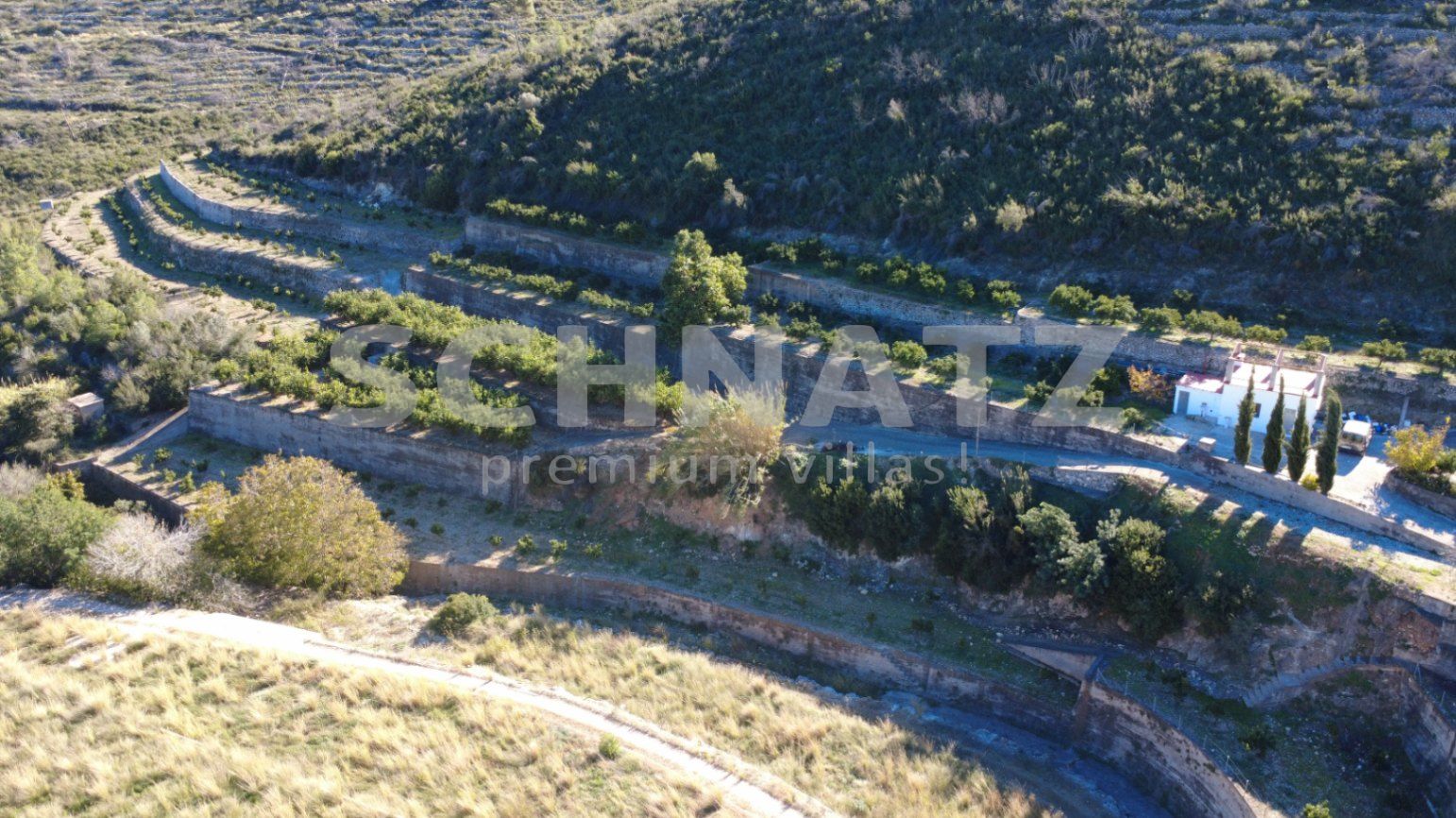Amplia parcela de 29.879 m² en zona tranquila – cerca de Pego (Alicante)